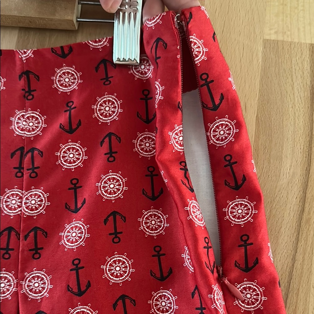 Red Patterned A-Line Skirt - Picture 9 of 10